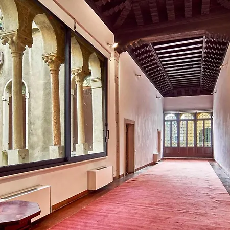 Casa Di Gregorio Cerca De Foro
